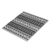 南西の白黒の幾何学的パターン タイル (側面)