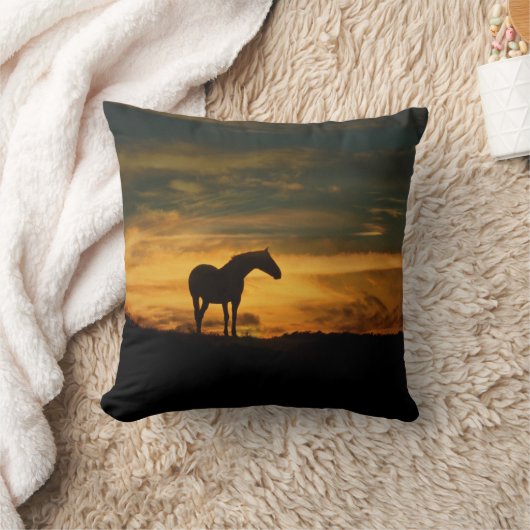 南西サンライズと馬の装飾の枕 クッション (ブランケット)