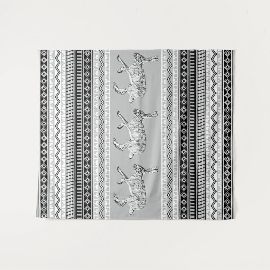 南西ジャックラビット白黒グレイ幾何学模様 タペストリー (正面(横))