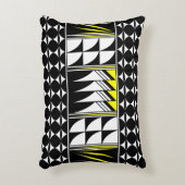 南西賛美羽の黄色 アクセントクッション (正面(垂直))