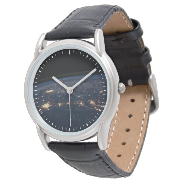 南部の州の市の光統一された。 腕時計 (アングル)