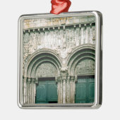 南transept門脈c.1100-04の眺め メタルオーナメント (左)