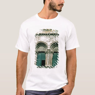 南transept門脈c.1100-04の眺め tシャツ