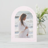 単にピンクの写真アーチベビー妊娠のお知らせ 招待状 (スタンド正面)