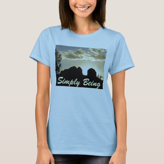 単に下記のとおりです: 神が私を作成したようにまだ Tシャツ (正面)