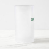 単位を握るGaisciochのカフェイン フロストグラスビールジョッキ (中央)