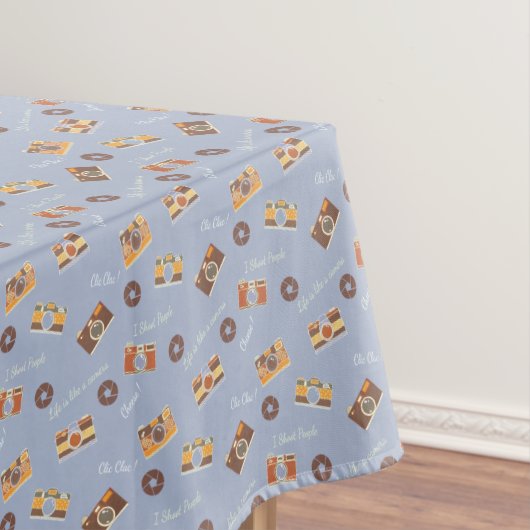 単純にミリマリストのヴィンテージカメラ写真 テーブルクロス (インサイチュ)