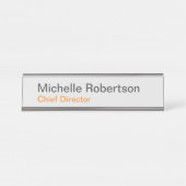 単純モダンミニマリスト独自の名前を追加 デスクネームプレート (正面)