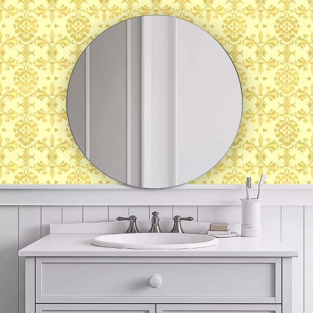 単色の装飾的な黄色 壁紙 (Monochromatic Decorative Yellow Wallpaper in a white bathroom.)