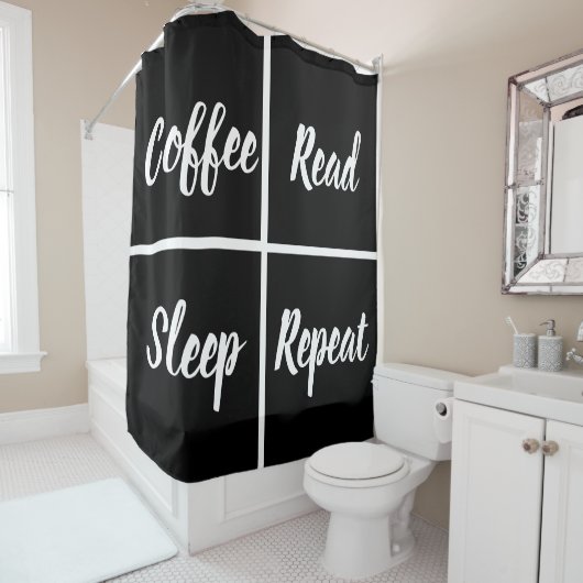 単語を含む白黒のおもしろい四角 シャワーカーテン (インサイチュ)