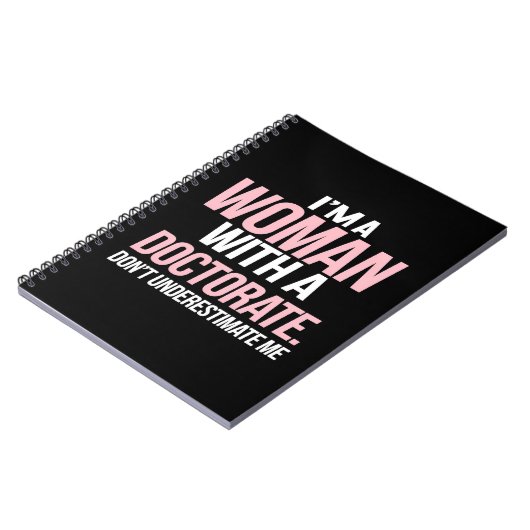 博士号を取得したおもしろい女性 ノートブック (左側)