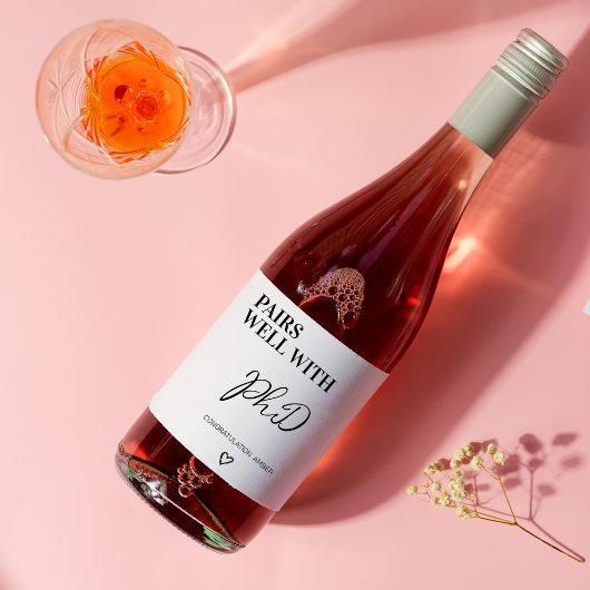 博士号を取得した学位を取得した場合によく対応する ワインラベル