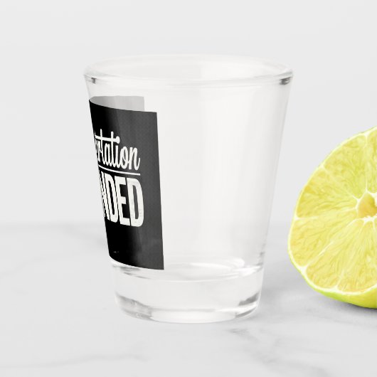 博士後期課程の卒業生を弁護 ショットグラス (右)