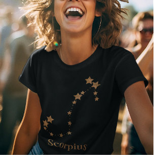 〔占星術の〕十二宮図モダン徴候金ゴールドスコーピウス エレメント水 Tシャツ