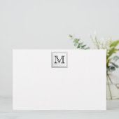 印刷されたカスタムモノグラム白黒。 便箋 (スタンド正面)