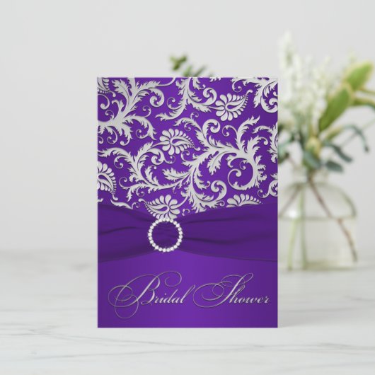 印刷されたリボンの紫色、銀製のブライダルシャワーの招待 招待状 (スタンド正面)