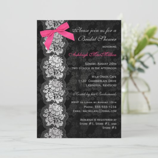 印刷された弓黒の花のレースのブライダルシャワーの招待 招待状 (スタンド正面)