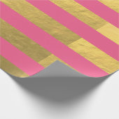 印刷されるピンクおよび金ゴールドホイルのストライプ ラッピングペーパー (角)