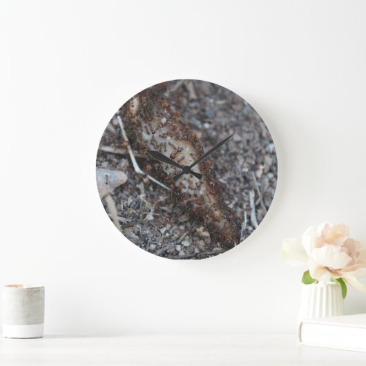 印刷される蟻の写真の群れ ラージ壁時計 (ホーム)