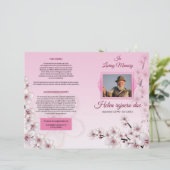 印刷可能なフローラ葬儀プログラムテンプレート (スタンド正面)