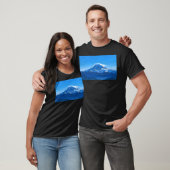 印象派のレーニア山とレンズ雲 Tシャツ (ユニセックス)