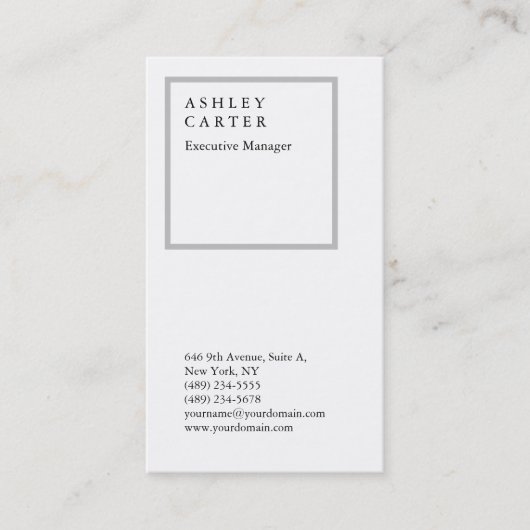 印象的なモダン白エレガントプロフェッショナル 名刺 (正面)