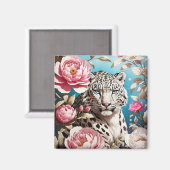印象的なユキヒョウの視線とピンクの牡丹 マグネット (正面/裏面)