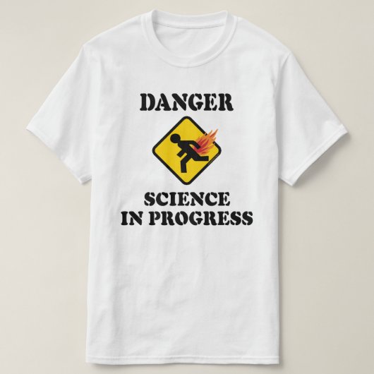 危険な科学実験中 - おならに火をつけるユーモア Tシャツ (デザイン正面)