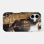 危険な道 iPhone 16ケース (裏面横)