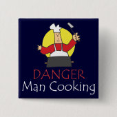 危険の人の料理 缶バッジ (正面)