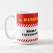 危険はカフェインの多い コーヒーマグカップ (左)
