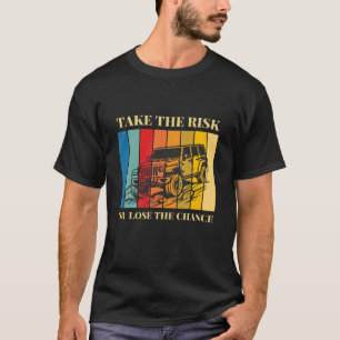 危険を冒す Tシャツ