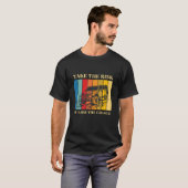 危険を冒す Tシャツ (正面フル)