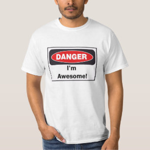 危険私は素晴らしい大人のTシャツです! Tシャツ