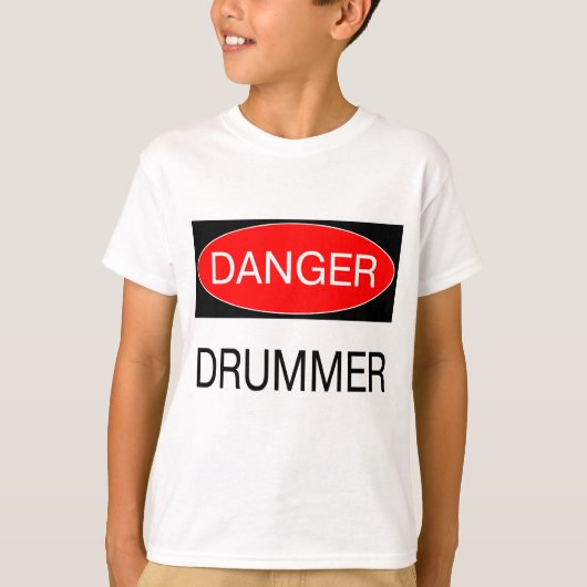 危険 – ドラマーおもしろいミュージシャンTシャツマグエプロン Tシャツ (正面)