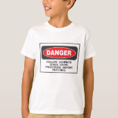 危険 立入禁止 閉鎖空間 安全注意喚起 Tシャツ (正面)