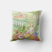 卵および教会が付いているかわいいイースターのウサギ クッション (裏面)