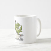 卵から孵化するワニ コーヒーマグカップ (正面右)