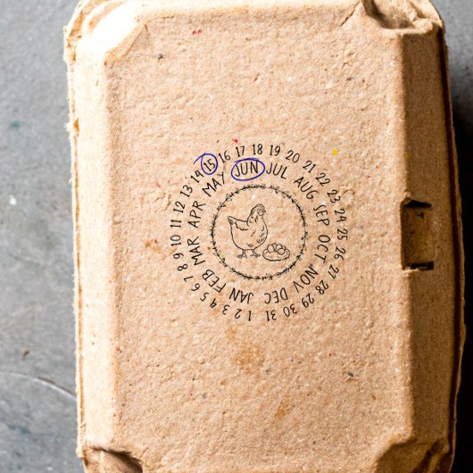 卵がゴムボックスのスタンプを押された日付 ラバースタンプ