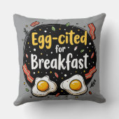 卵がワクワクする朝食ユーモアあふれるダサいデザイン クッション (裏面)