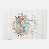 卵と花が入ったかごの中のかわいいかわいらしバニー キッチンタオル (横)