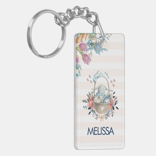 卵と花が入ったかごの中のかわいいかわいらしバニー キーホルダー (正面左)