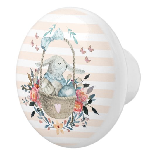 卵と花が入ったかごの中のかわいいかわいらしバニー セラミックノブ (右)