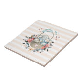 卵と花が入ったかごの中のかわいいかわいらしバニー タイル (側面)