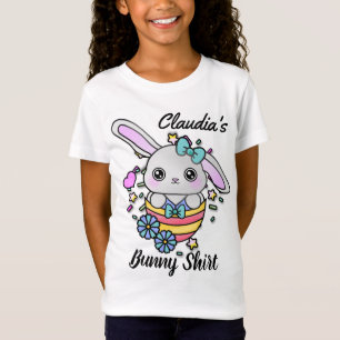 卵にふわふわした耳をしたかわいいイースターバニー Tシャツ