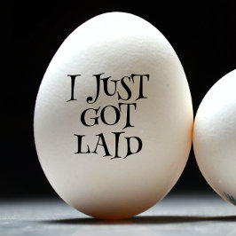  卵にスタンプを押したところだ ラバースタンプ