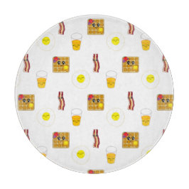 卵のフライ、ベーコン、ワッフル、オレンジジュース カッティングボード