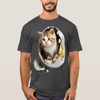 卵の中の猫11 Tシャツ