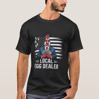 卵の価格 ローカルな卵の販売業者 笑えるニワトリ アメリカ国旗 Tシャツ