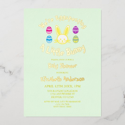 卵の小さなバニー復活祭の赤ちゃんシャワー 箔招待状 (正面)